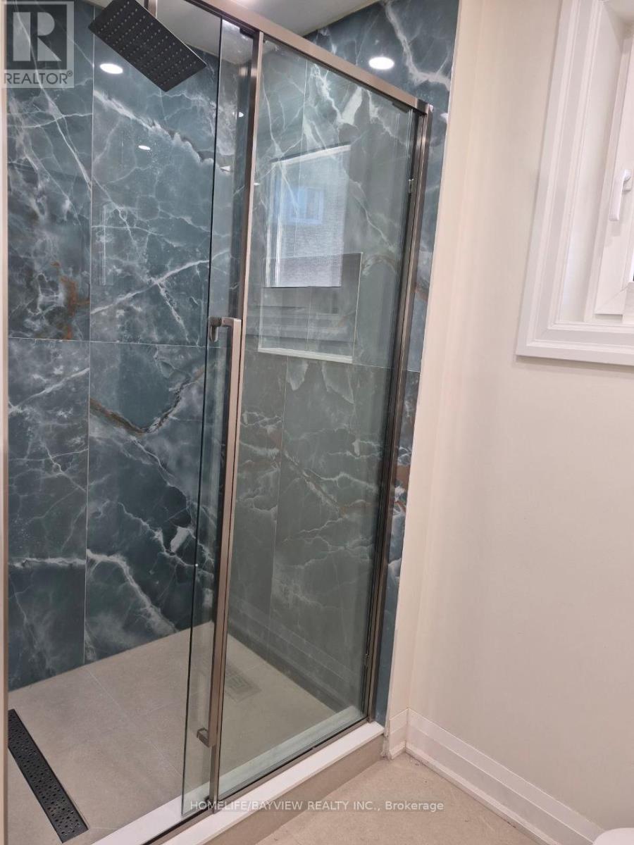 Main - 31 Portree Crescent, Markham, Ontario  L3T 3G1 - Photo 37 - N13439060