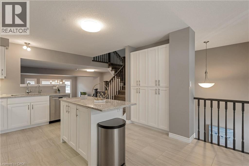 256 Falconridge Drive, Kitchener, Ontario  N2K 0C5 - Photo 10 - 40839704