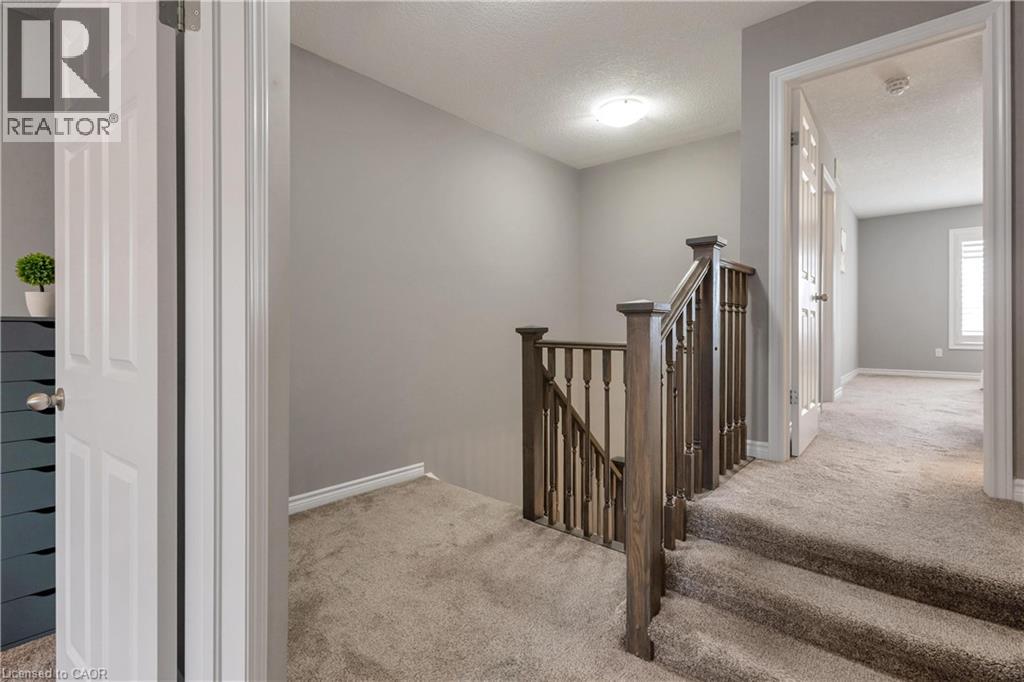 256 Falconridge Drive, Kitchener, Ontario  N2K 0C5 - Photo 16 - 40839704