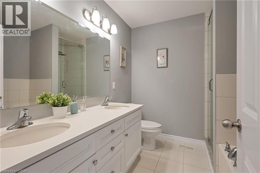 256 Falconridge Drive, Kitchener, Ontario  N2K 0C5 - Photo 23 - 40839704