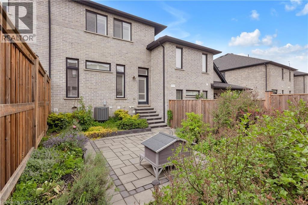 256 Falconridge Drive, Kitchener, Ontario  N2K 0C5 - Photo 30 - 40839704