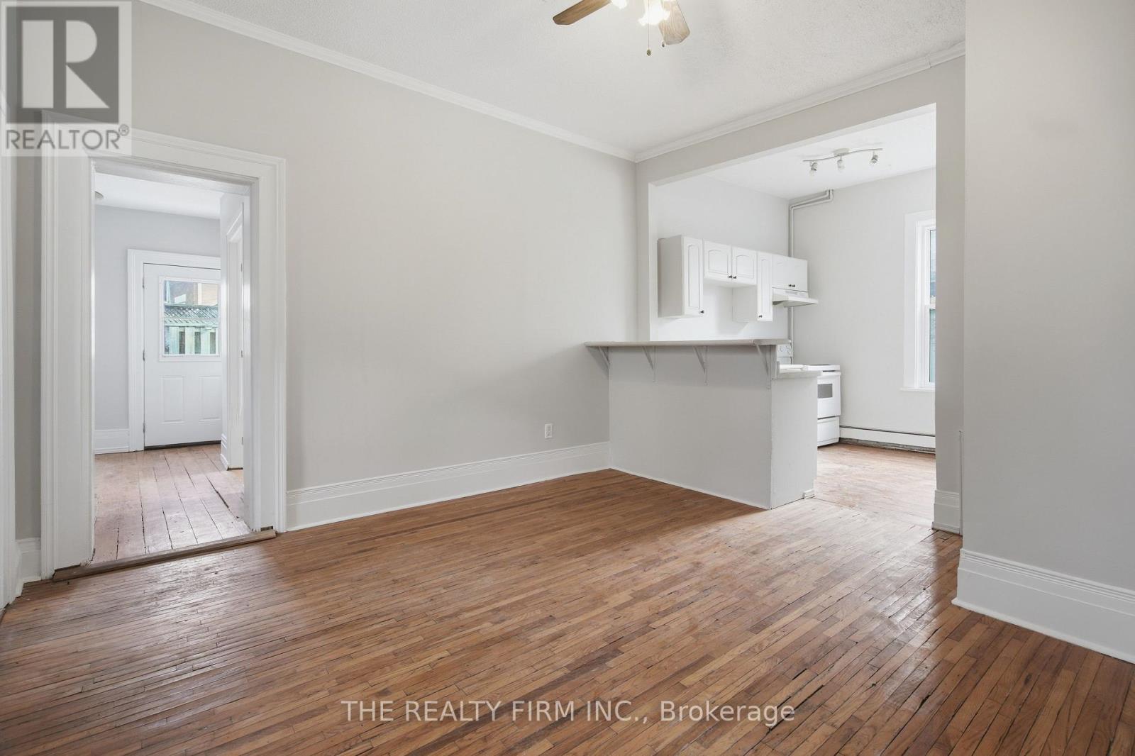2 - 22 VICTOR STREET, London South, Ontario