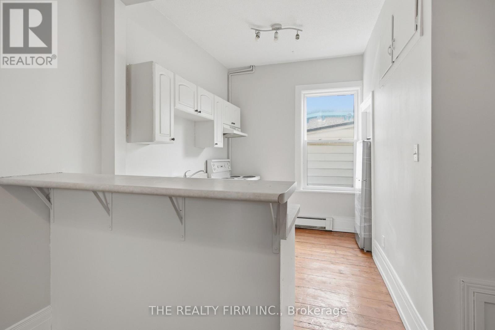 2 - 22 Victor Street, London South, Ontario  N6C 1B7 - Photo 5 - X13443444