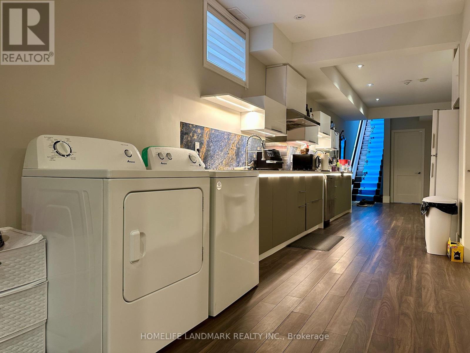 86 Pemberton Avenue, Toronto, Ontario  M2M 1Y5 - Photo 2 - C13443182