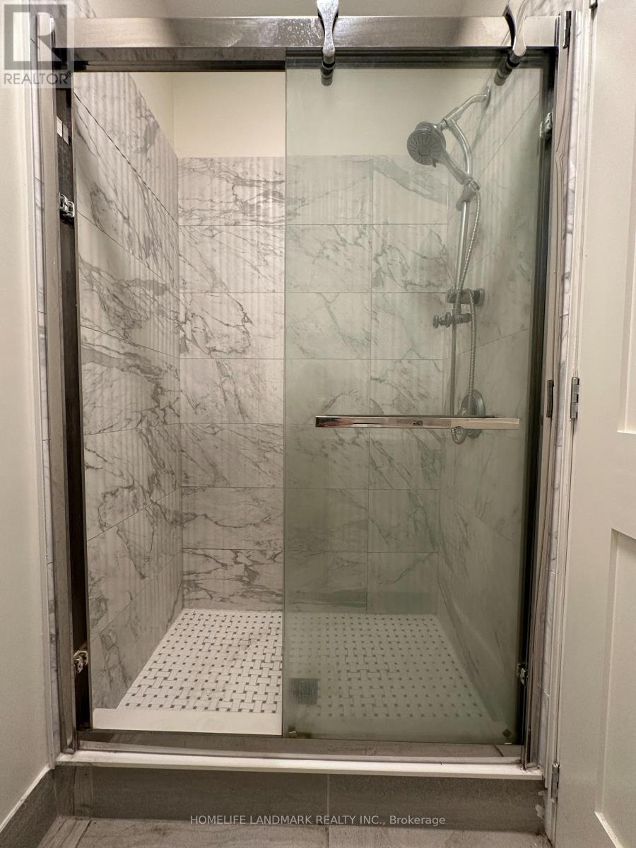 86 Pemberton Avenue, Toronto, Ontario  M2M 1Y5 - Photo 10 - C13443182
