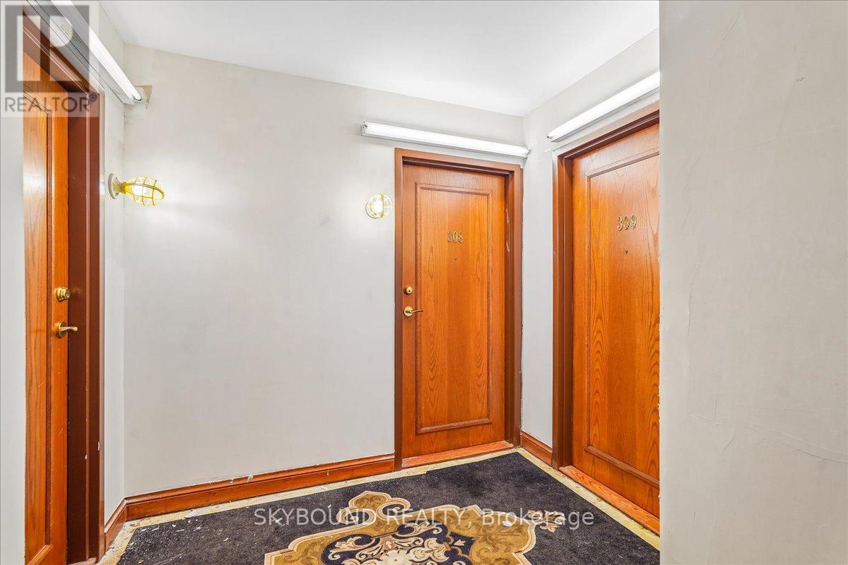 308 - 745 New Westminster Drive, Vaughan, Ontario  L4J 8J9 - Photo 6 - N13443478