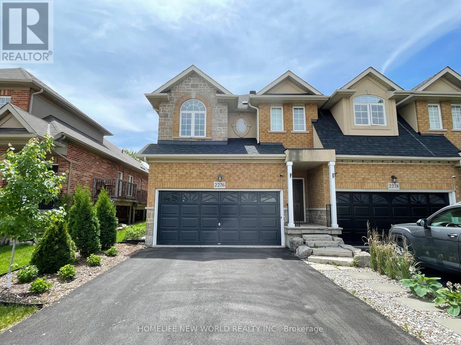 2276 WHISTLING SPRINGS CRESCENT, Oakville, Ontario