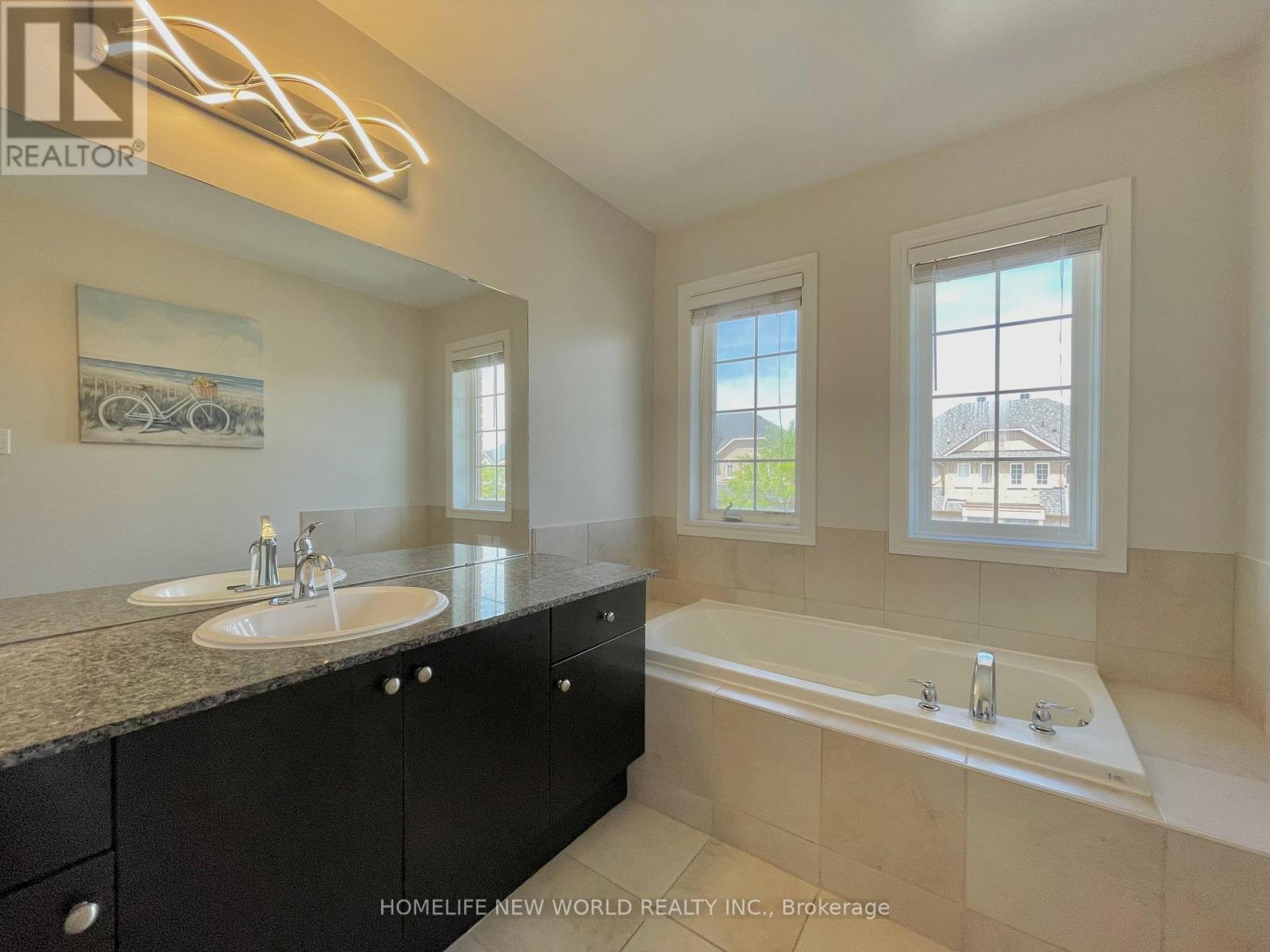 2276 Whistling Springs Crescent, Oakville, Ontario  L6M 0C5 - Photo 14 - W13443460