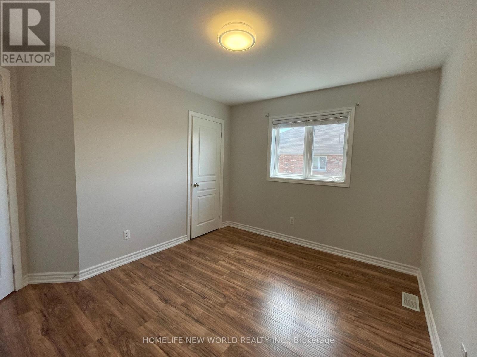 2276 Whistling Springs Crescent, Oakville, Ontario  L6M 0C5 - Photo 17 - W13443460