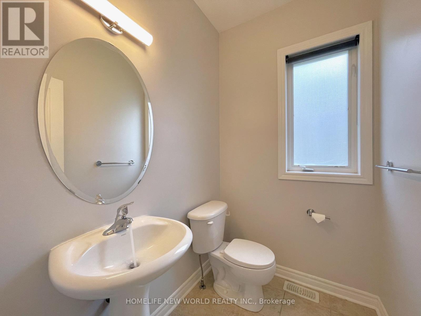 2276 Whistling Springs Crescent, Oakville, Ontario  L6M 0C5 - Photo 5 - W13443460