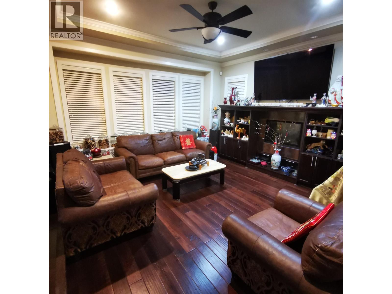 2406 Norcrest Court, Burnaby, British Columbia  V3J 1C6 - Photo 5 - R3135135
