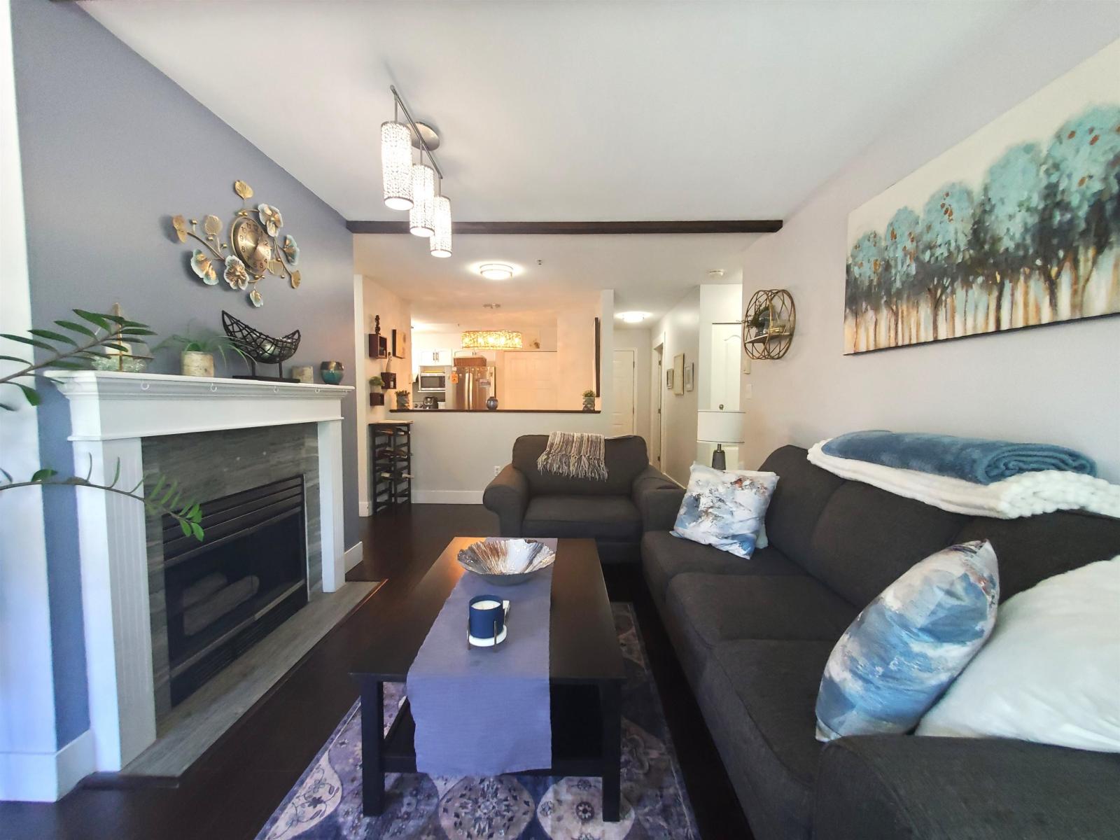 208 2964 Trethewey Street, Abbotsford, British Columbia  V2T 6P4 - Photo 2 - R3129432