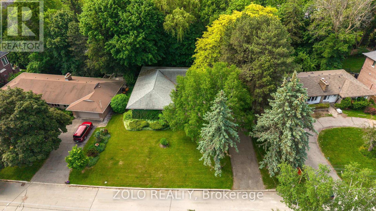 17 Hi Mount Drive, Toronto, Ontario  M2K 1X3 - Photo 42 - C13440304