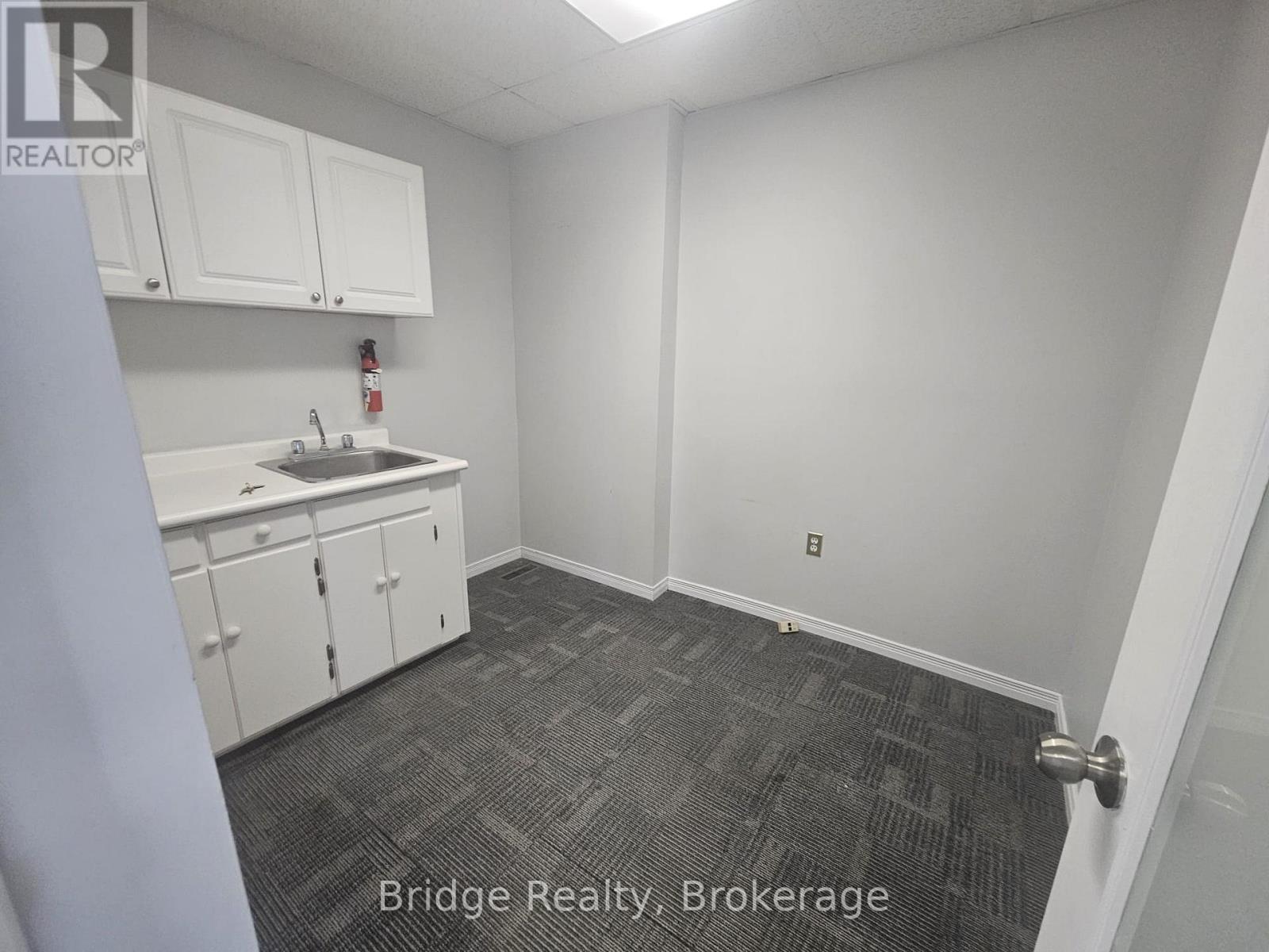 208 Huron Street, Woodstock, Ontario  N4S 7A1 - Photo 12 - X13442752