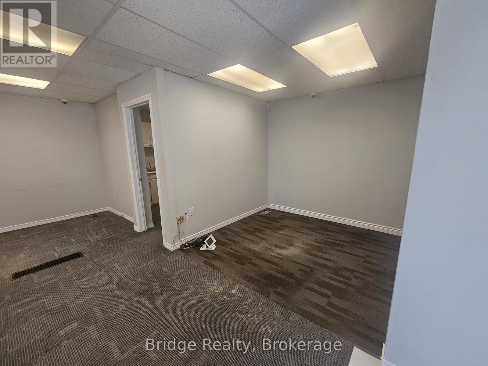 208 Huron Street, Woodstock, Ontario  N4S 7A1 - Photo 13 - X13442752