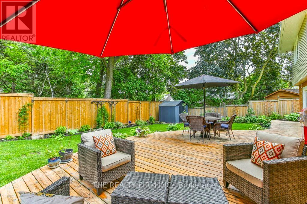 2 Oakwood Drive, London South, Ontario  N6K 2V4 - Photo 46 - X13443508