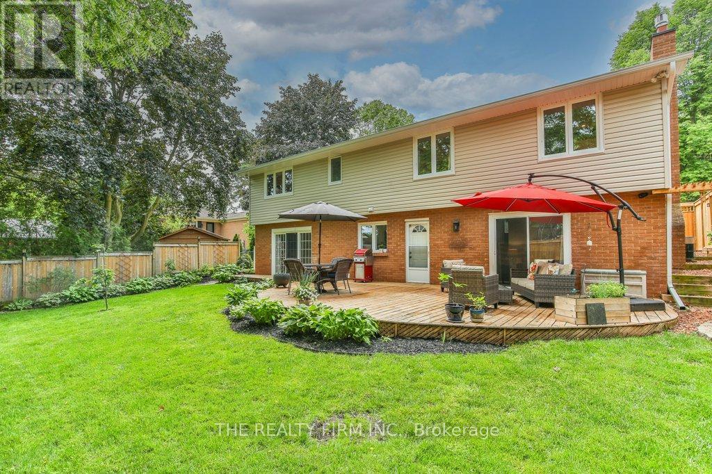 2 Oakwood Drive, London South, Ontario  N6K 2V4 - Photo 50 - X13443508