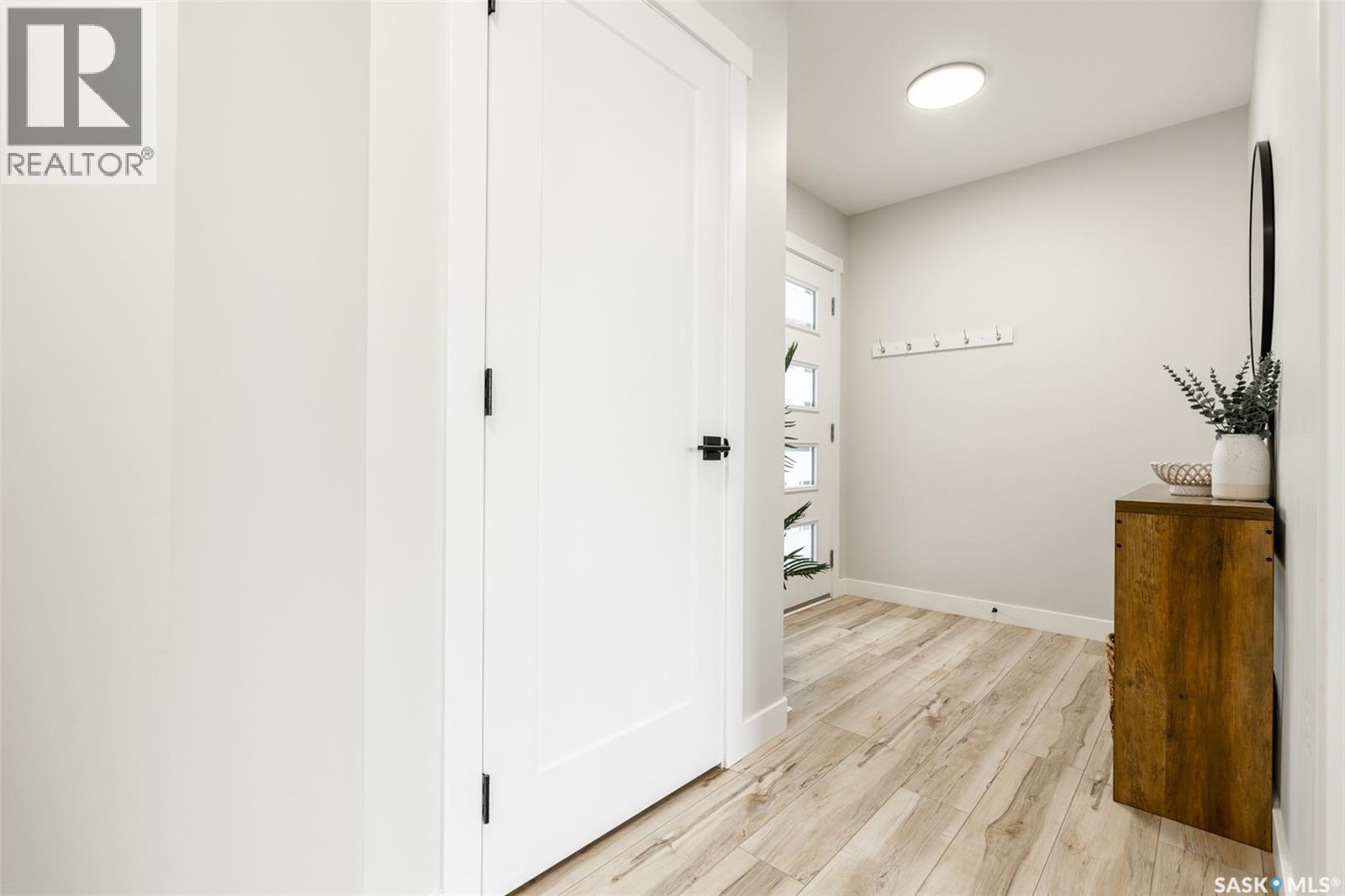 428 Myles Heidt Manor, Saskatoon, Saskatchewan  S7W 0Z4 - Photo 4 - SK039358