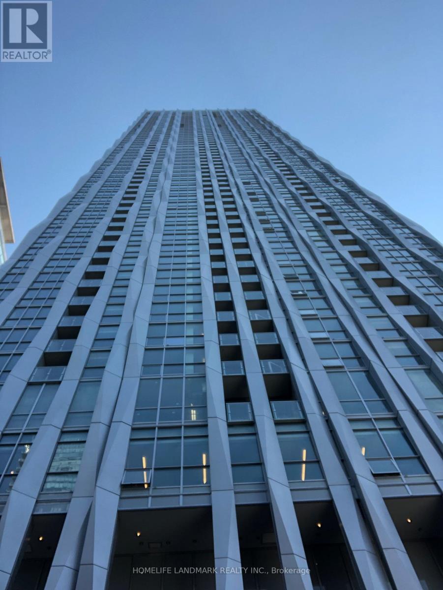 604 - 1 YORKVILLE AVENUE, Toronto, Ontario