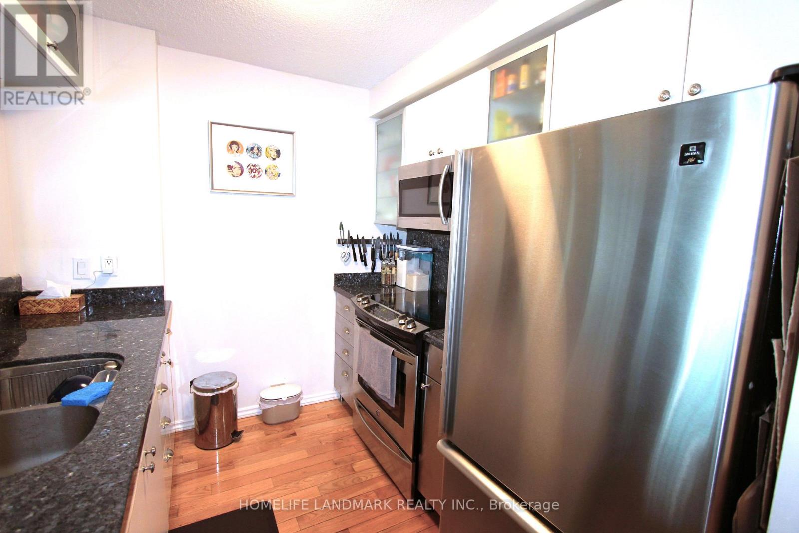 2904 - 10 Yonge Street, Toronto, Ontario  M5E 1R4 - Photo 4 - C13443544