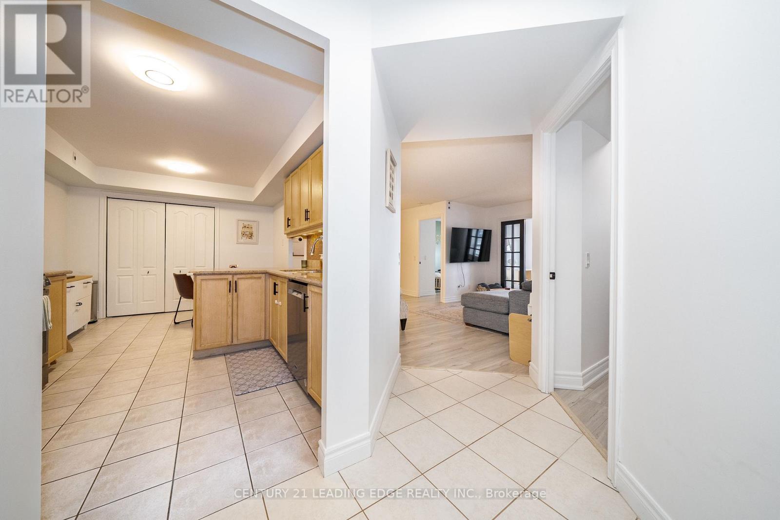 2805 - 115 Omni Drive, Toronto, Ontario M1P 5B4 - Photo 31 - E13443516