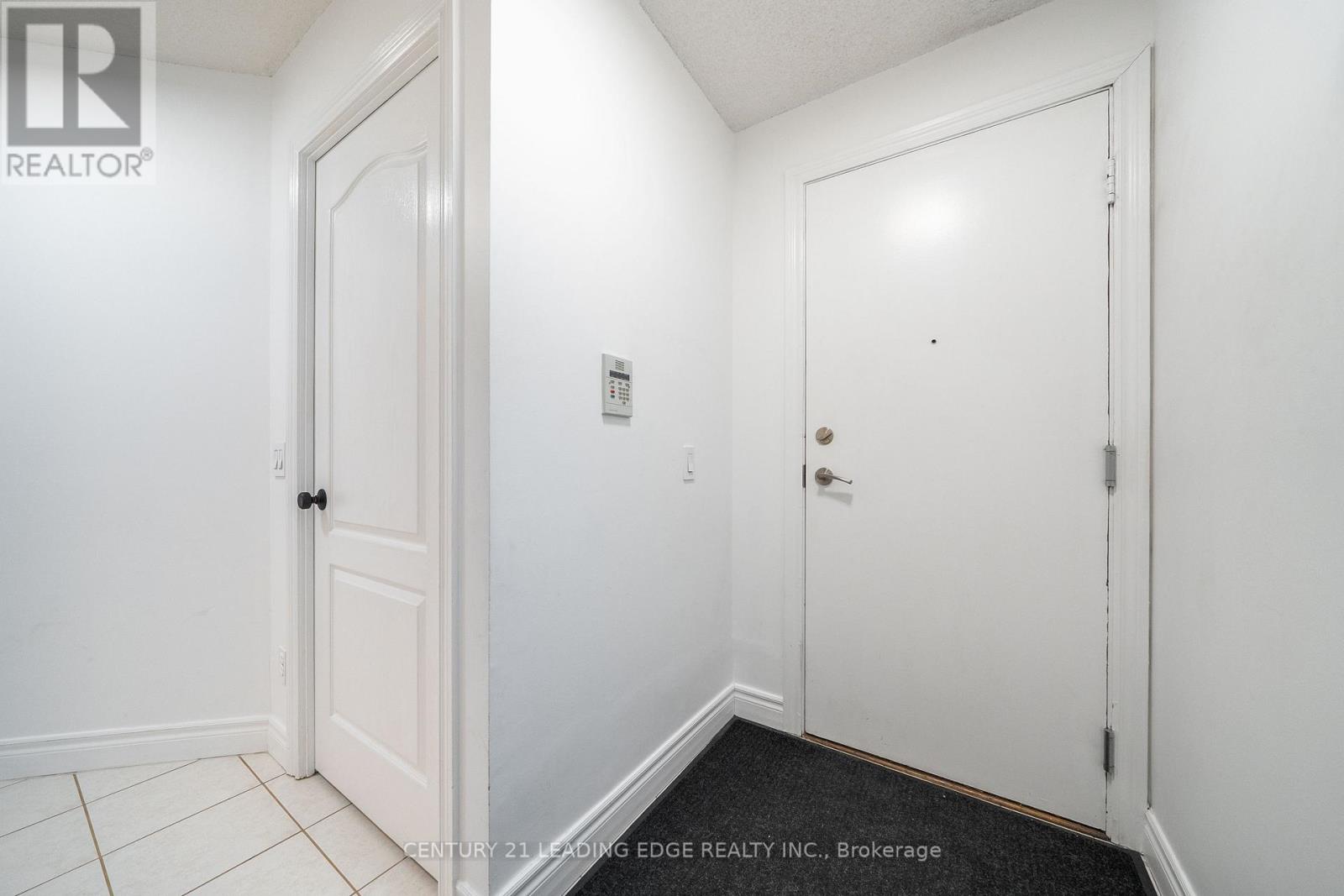 2805 - 115 Omni Drive, Toronto, Ontario M1P 5B4 - Photo 4 - E13443516