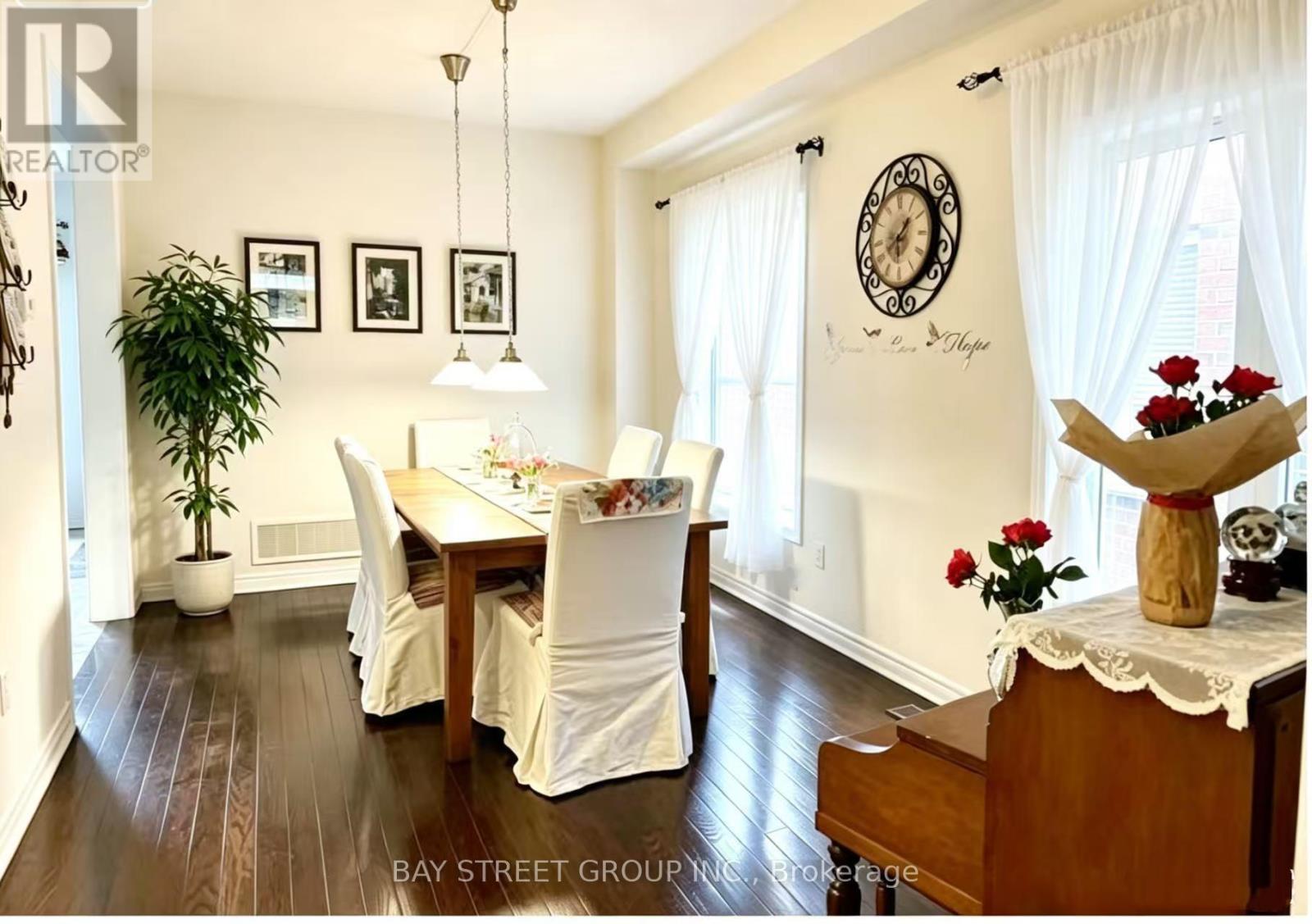 311 Oberfrick Avenue, Vaughan, Ontario  L6A 0R5 - Photo 7 - N13443510