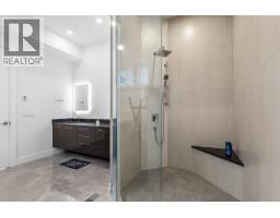 1068 Clarance Avenue, Kelowna, British Columbia  V1W 5M6 - Photo 30 - 10378386