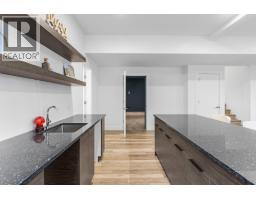 1068 Clarance Avenue, Kelowna, British Columbia  V1W 5M6 - Photo 48 - 10378386