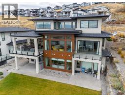 1068 Clarance Avenue, Kelowna, British Columbia  V1W 5M6 - Photo 3 - 10378386