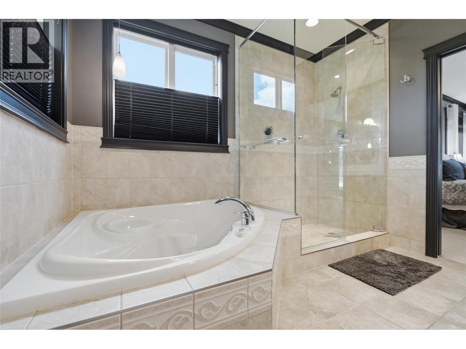 2206 Burgess Avenue, Merritt, British Columbia  V1K 1R3 - Photo 38 - 10391086