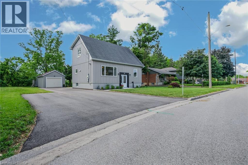 46 CLARA Crescent, Brantford, Ontario