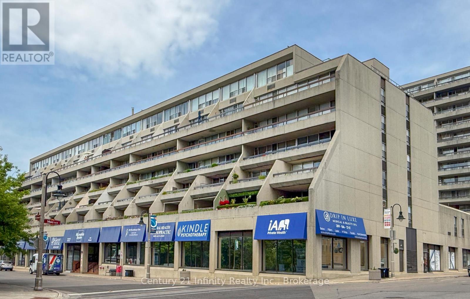 422 - 50 RICHMOND STREET E, Oshawa, Ontario
