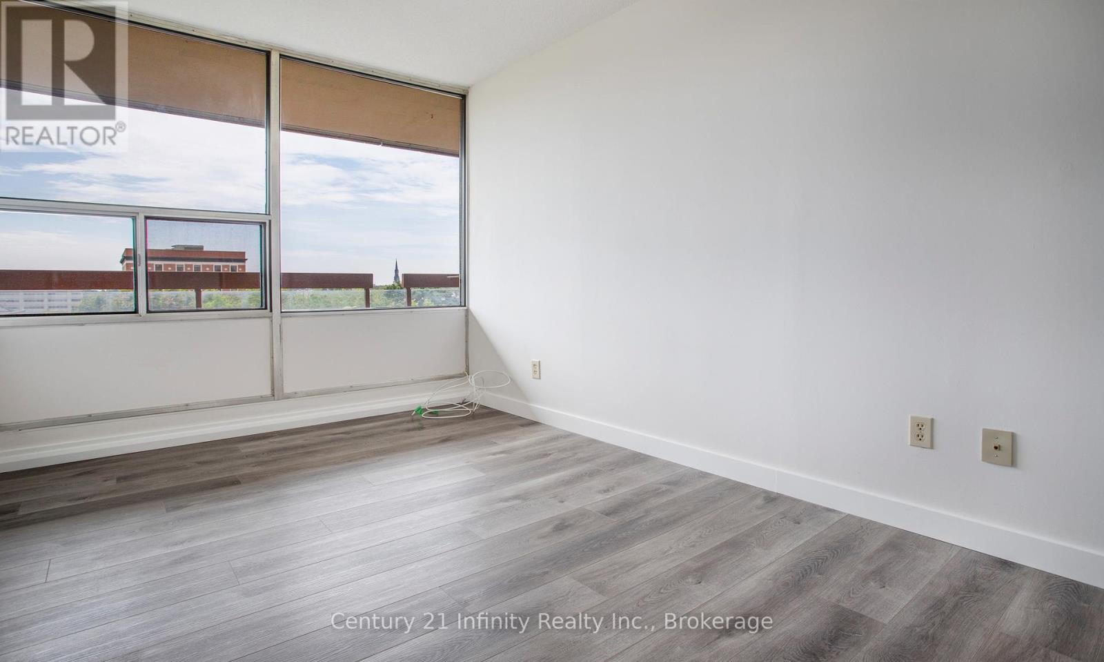 422 - 50 Richmond Street E, Oshawa, Ontario  L1G 7C7 - Photo 13 - E13443580