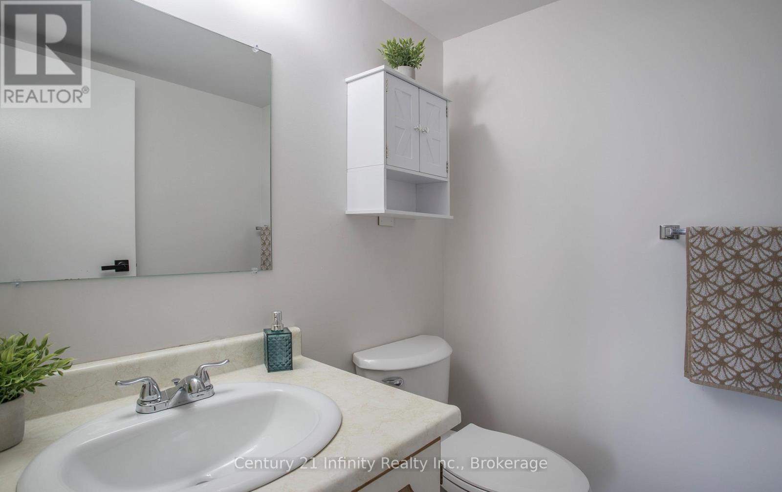 422 - 50 Richmond Street E, Oshawa, Ontario  L1G 7C7 - Photo 15 - E13443580