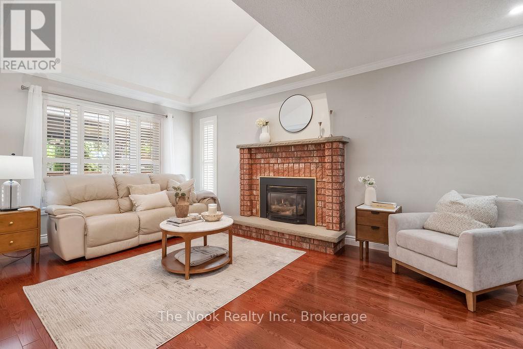 19 Patrick Drive, Whitby, Ontario  L1R 2L1 - Photo 17 - E13443650