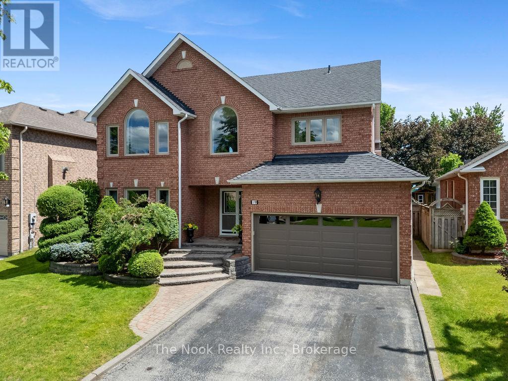 19 Patrick Drive, Whitby, Ontario  L1R 2L1 - Photo 2 - E13443650