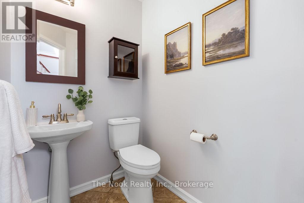 19 Patrick Drive, Whitby, Ontario  L1R 2L1 - Photo 21 - E13443650