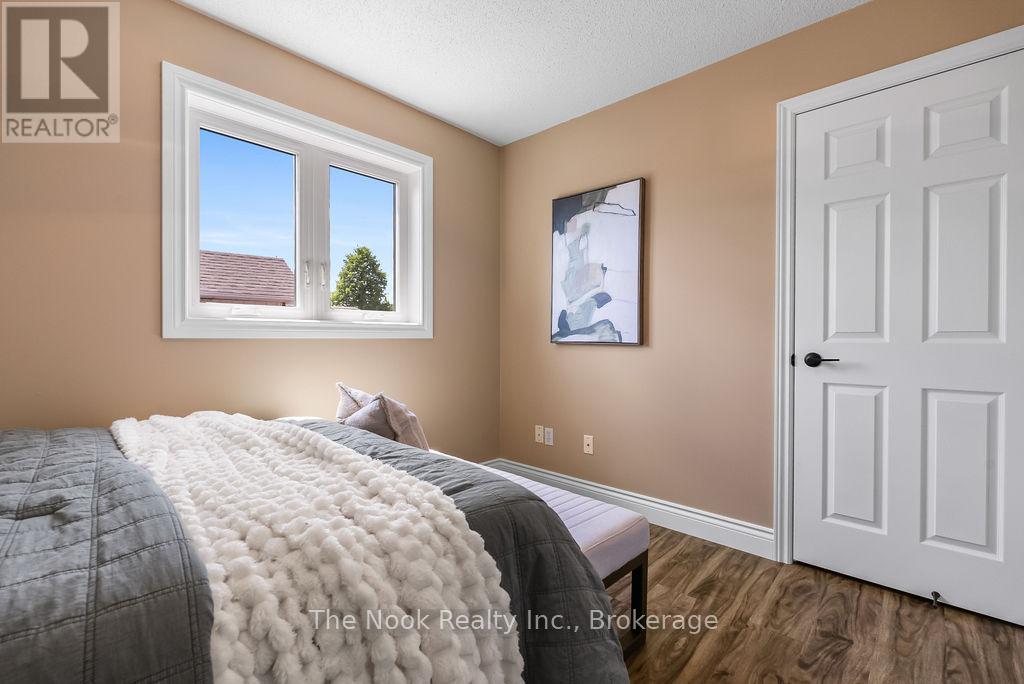 19 Patrick Drive, Whitby, Ontario  L1R 2L1 - Photo 30 - E13443650