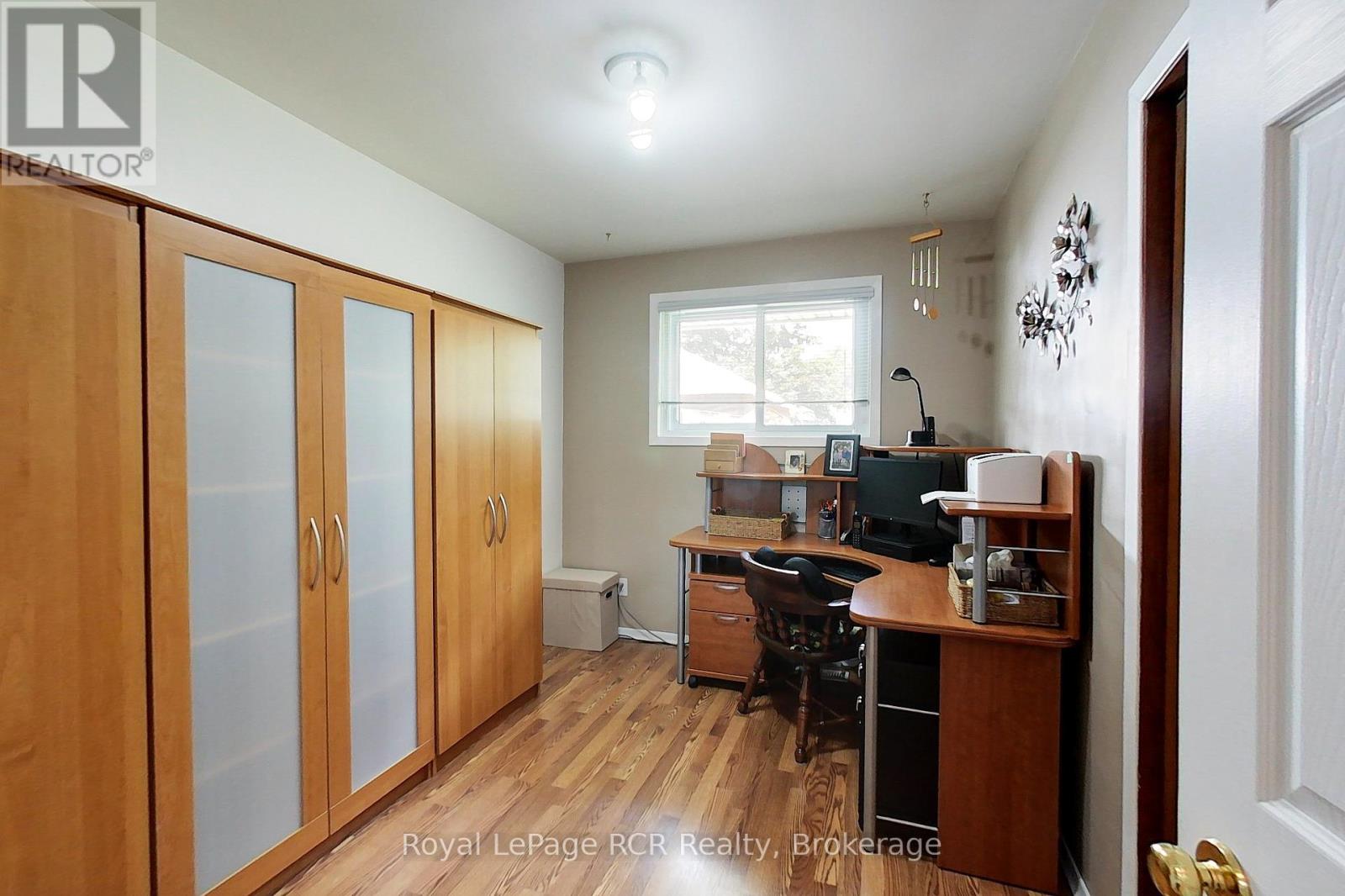 541 18th Avenue, Hanover, Ontario  N4N 3B2 - Photo 14 - X13443598