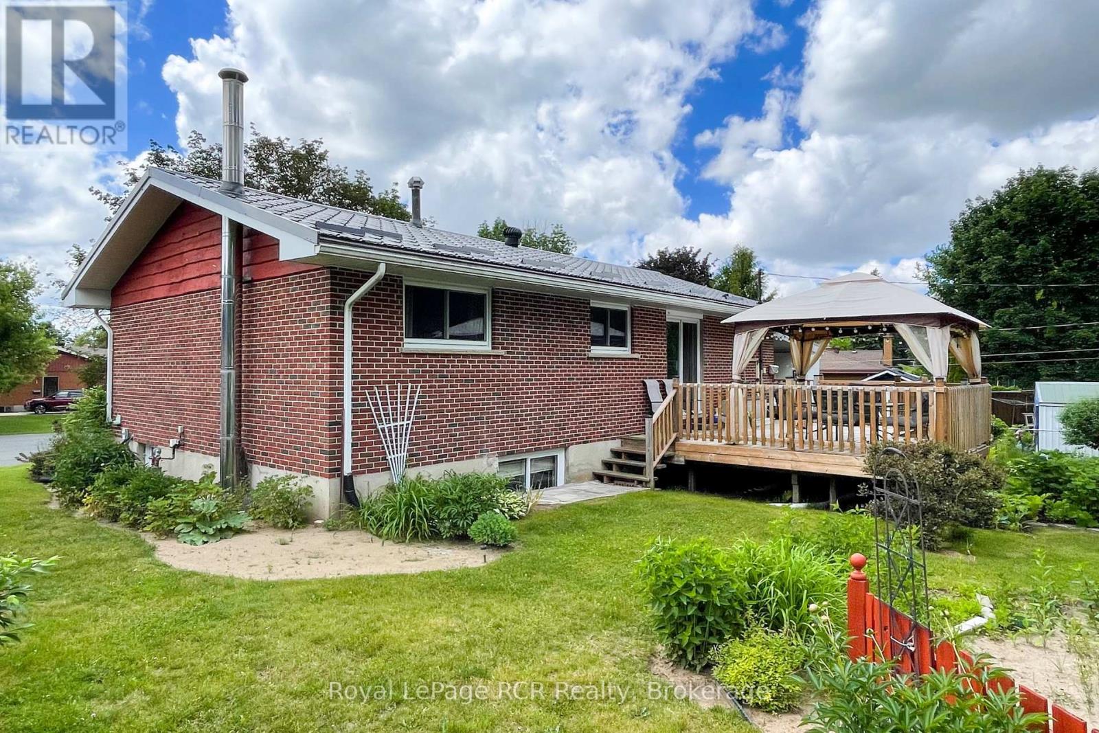 541 18th Avenue, Hanover, Ontario  N4N 3B2 - Photo 30 - X13443598