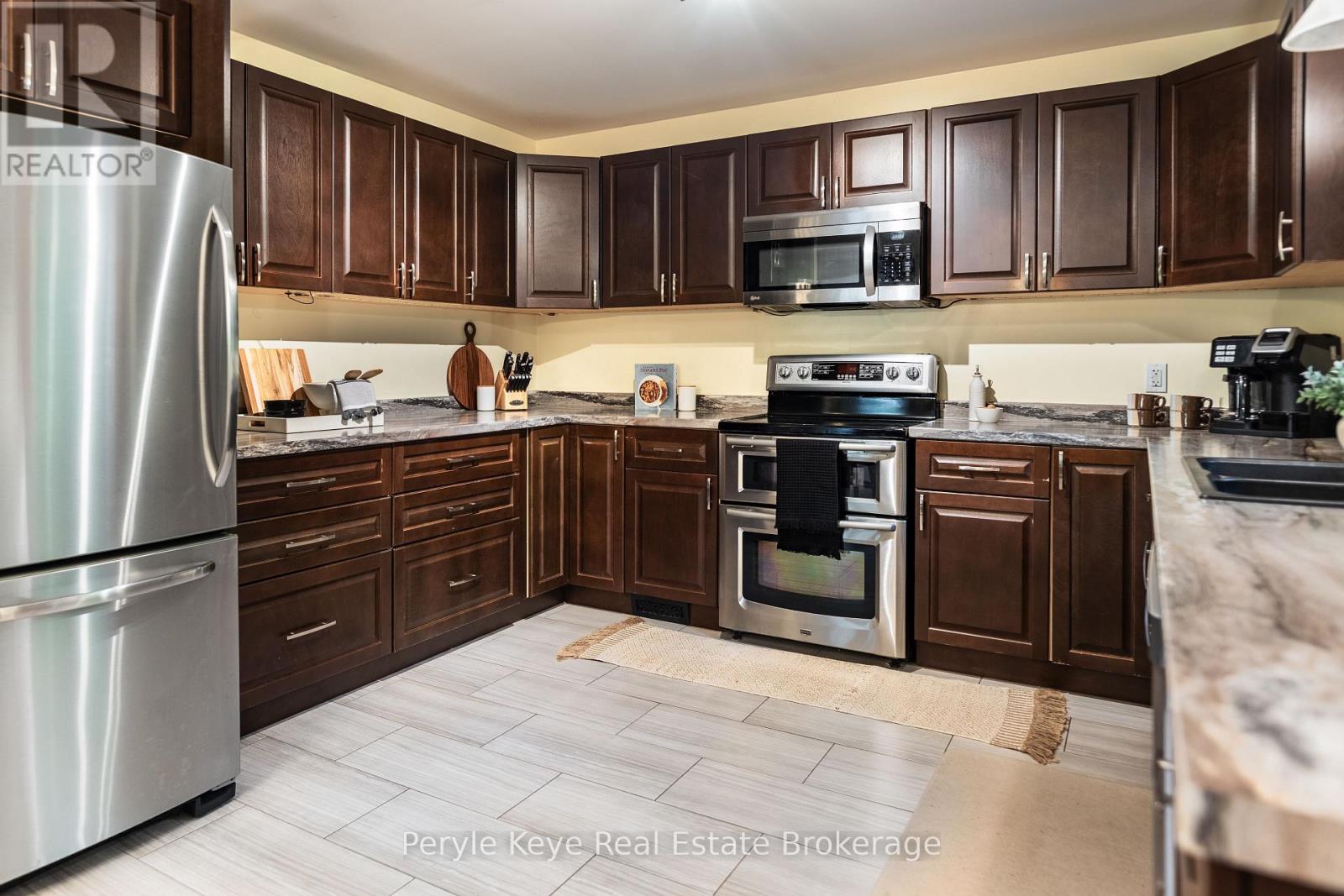 595 Clearwater Lake Road, Huntsville (Stephenson), Ontario  P0B 1L0 - Photo 16 - X13443626