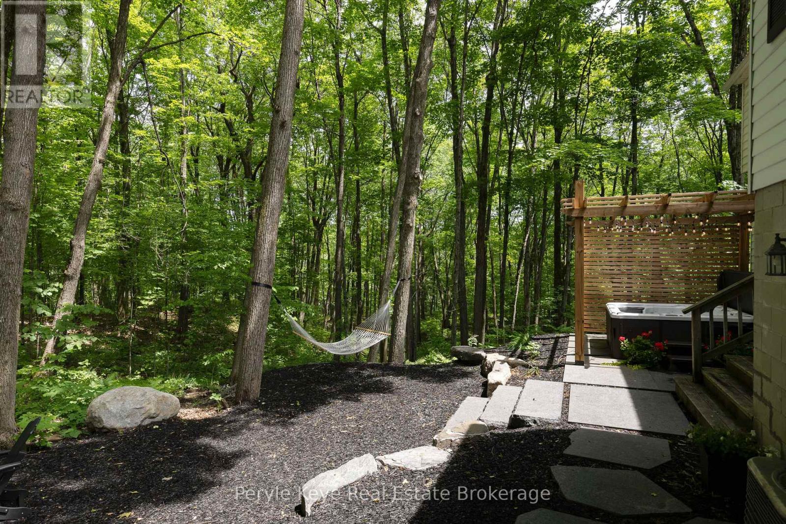 74 Woodland Drive, Bracebridge (Macaulay), Ontario  P1L 1M2 - Photo 24 - X13443628