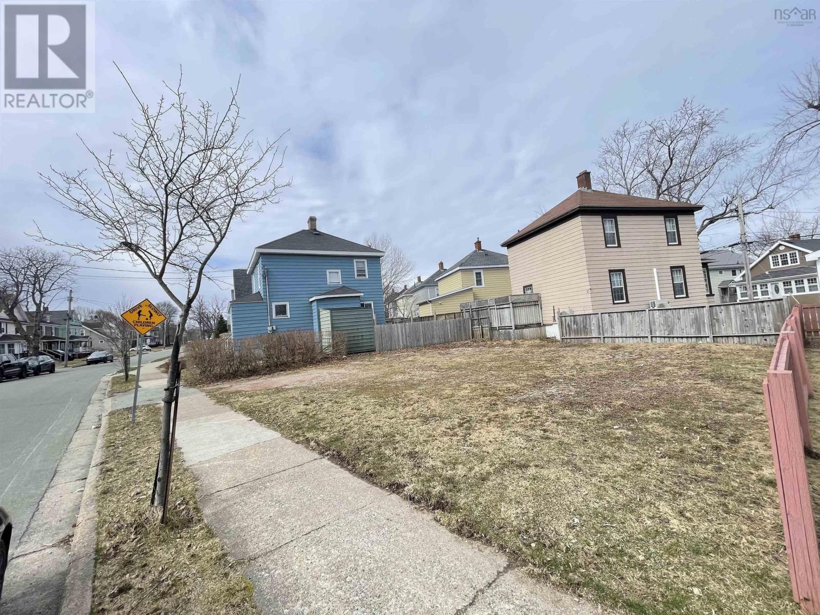 67 Lorway Avenue, Sydney, Nova Scotia  B1P 4Z3 - Photo 2 - 202607728