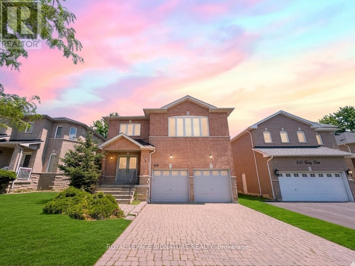 806 ENVOY DRIVE, Mississauga, Ontario