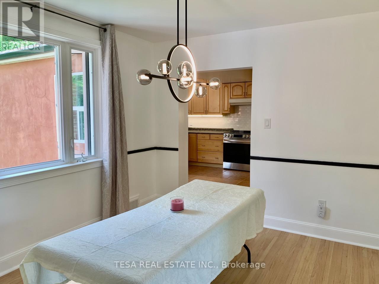 15 Downing Street, Toronto, Ontario  M9B 1E9 - Photo 14 - W13416260