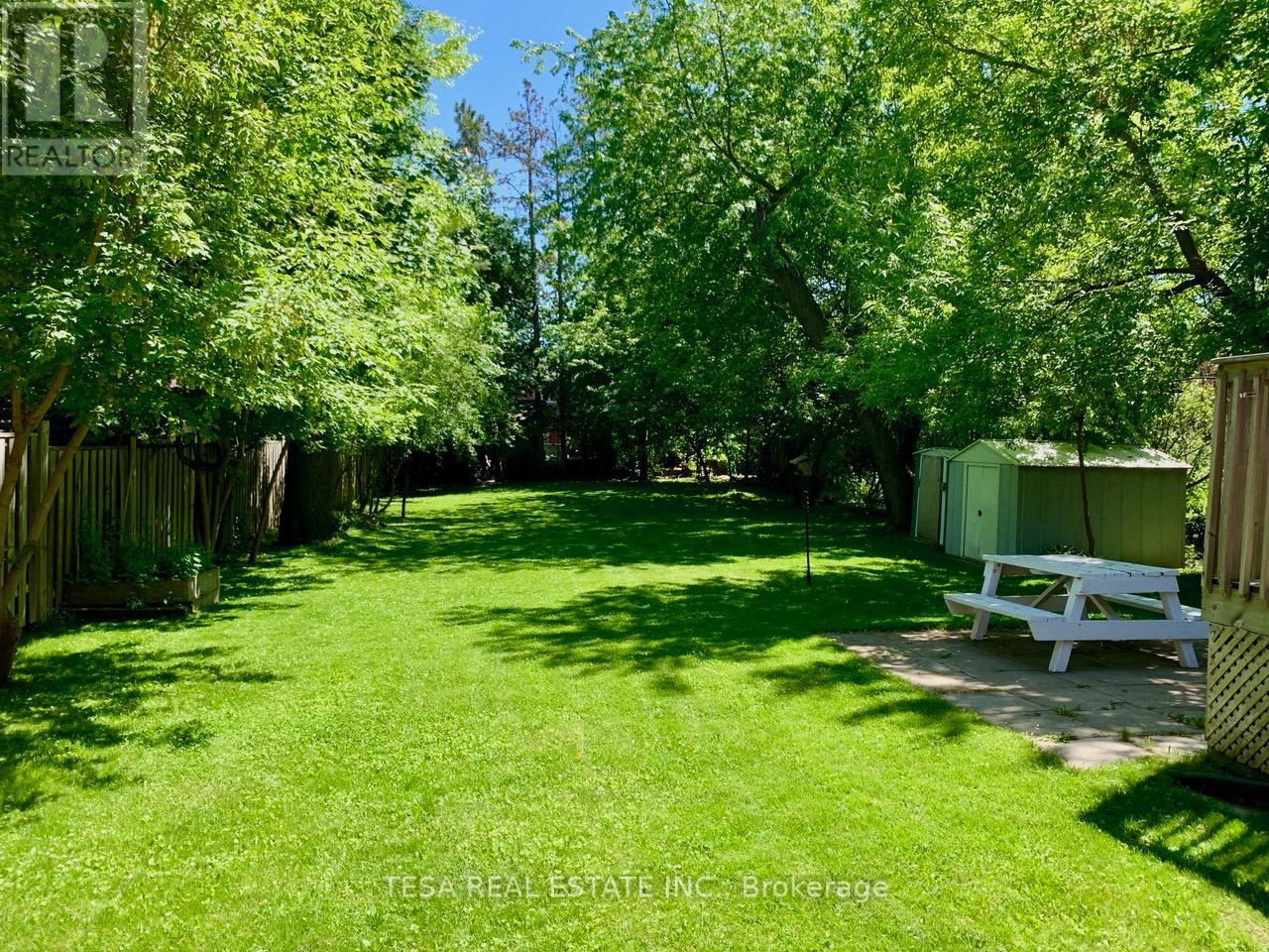 15 Downing Street, Toronto, Ontario  M9B 1E9 - Photo 40 - W13416260