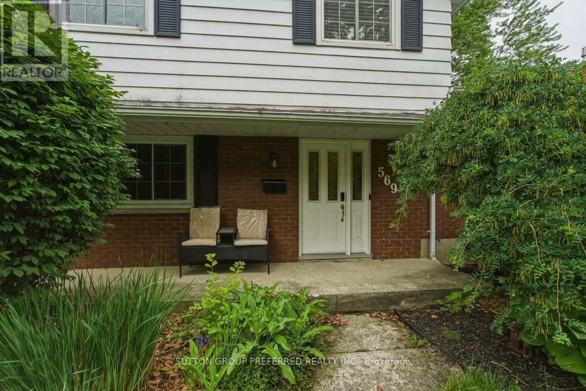 569 Viscount Road, London South, Ontario  N6J 2Y1 - Photo 4 - X13443710