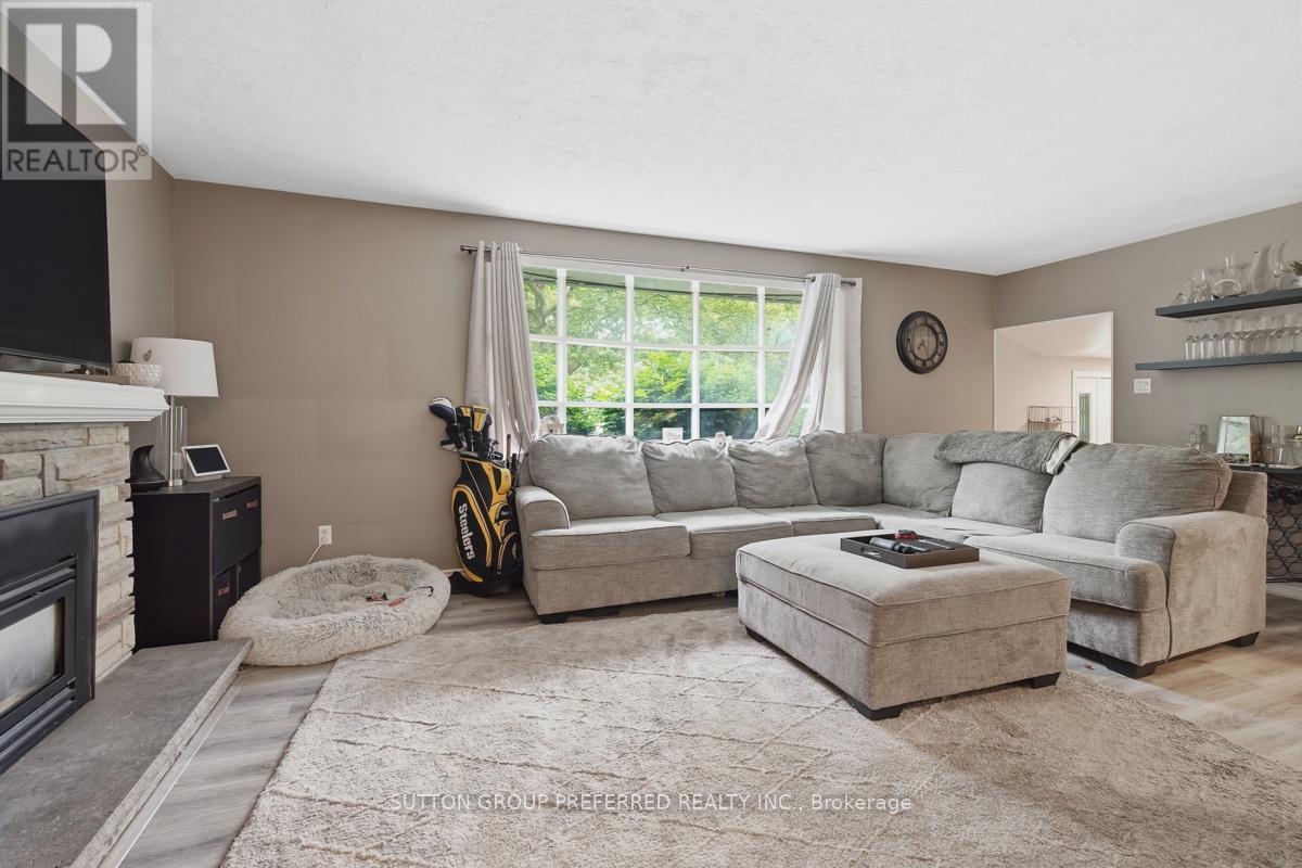 569 Viscount Road, London South, Ontario  N6J 2Y1 - Photo 5 - X13443710