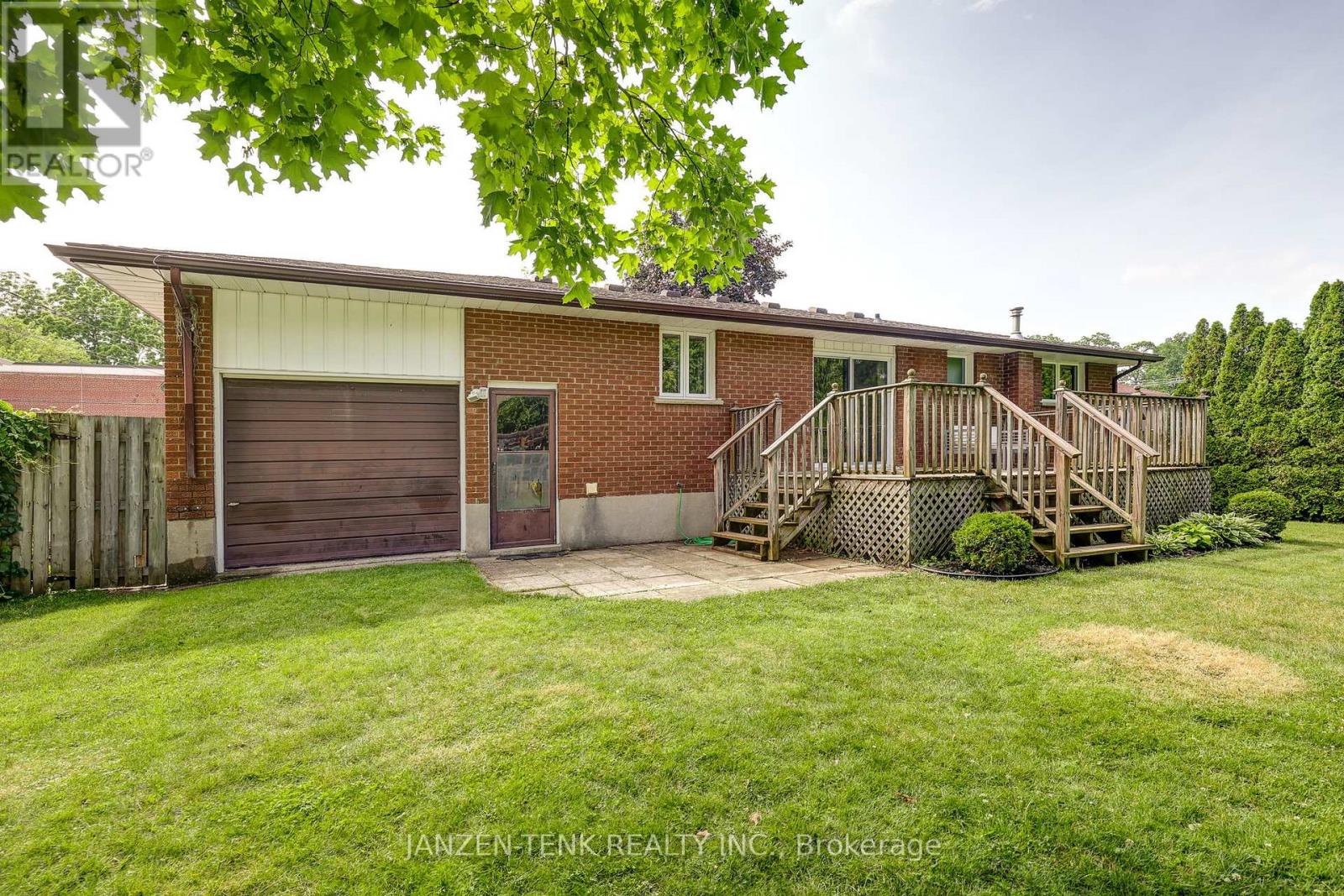 17 St Andrew Street, Aylmer, Ontario  N5H 2M9 - Photo 12 - X13443716